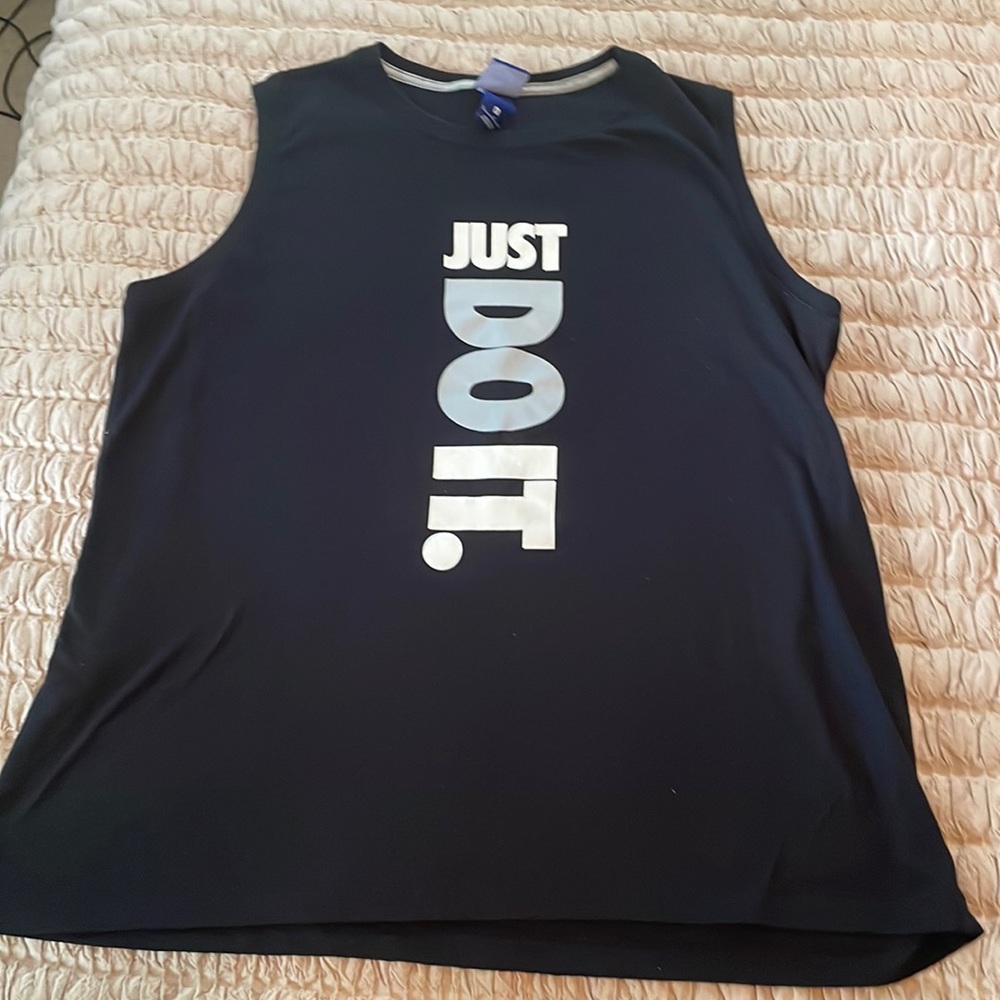 Nike Xl sleeveless tee shirt